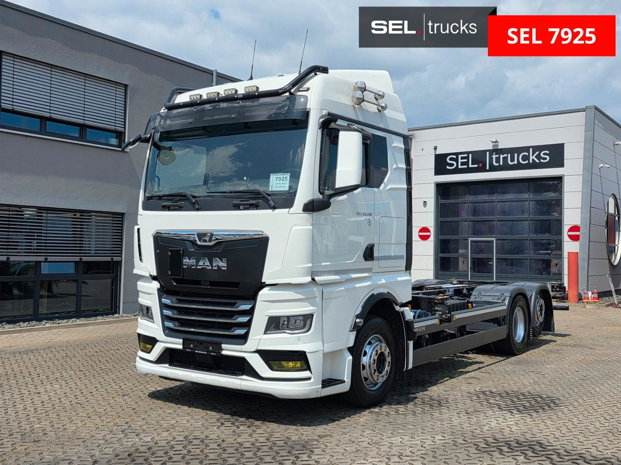 MAN TGX 26.510 6x2-2 LL CH / ZF Intarder / Liftachse - Containerwagen/ Wechselfahrgestell LKW: das Bild 1 MAN TGX 26.510 6x2-2 LL CH / ZF Intarder / Liftachse - Containerwagen/ Wechselfahrgestell LKW: das Bild 1