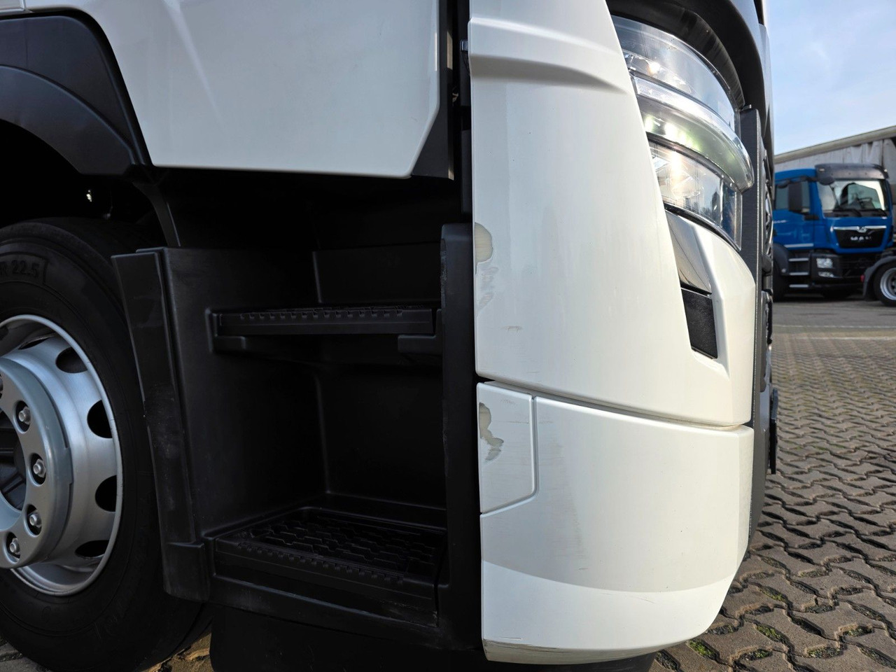 Sattelzugmaschine Renault T520 / Kipphydraulik / Nebenabtrieb: das Bild 48 Sattelzugmaschine Renault T520 / Kipphydraulik / Nebenabtrieb: das Bild 48