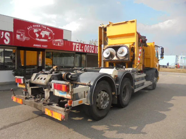 DAF 75.240 75 240 6X2 - Müllwagen: das Bild 3 DAF 75.240 75 240 6X2 - Müllwagen: das Bild 3