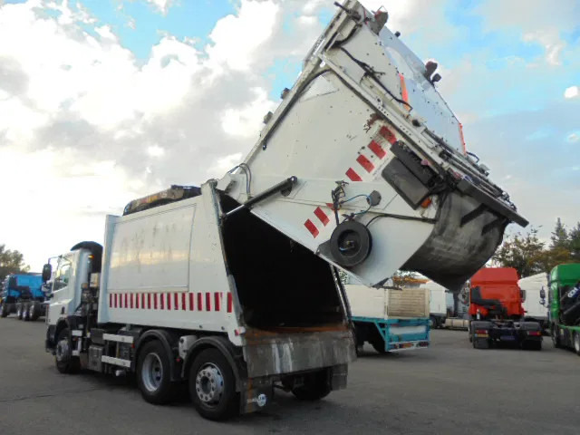 DAF CF 75.250 6X2 - Müllwagen: das Bild 4 DAF CF 75.250 6X2 - Müllwagen: das Bild 4