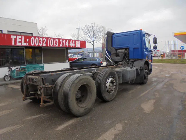 DAF CF 75.250 6X2 - Fahrgestell LKW: das Bild 4 DAF CF 75.250 6X2 - Fahrgestell LKW: das Bild 4