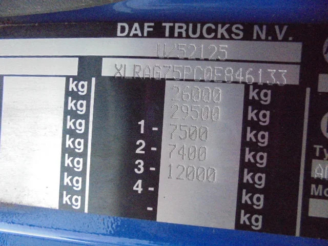Fahrgestell LKW DAF CF 75.250 6X2: das Bild 15