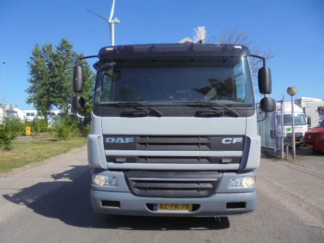 DAF CF 75.310 FAN 6x2 NL TRUCK - Fahrgestell LKW: das Bild 2 DAF CF 75.310 FAN 6x2 NL TRUCK - Fahrgestell LKW: das Bild 2