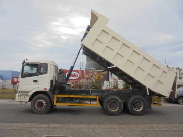 Diversen FOTON DAIMLER TX 3234 6X4 10 IN STOCK FOTON DAIMLER TX 3234 6X4 TAX FREE - Kipper: das Bild 2 Diversen FOTON DAIMLER TX 3234 6X4 10 IN STOCK FOTON DAIMLER TX 3234 6X4 TAX FREE - Kipper: das Bild 2