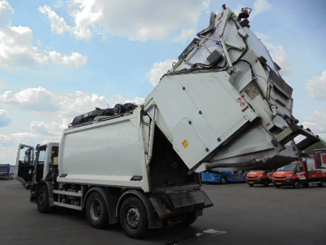 Ginaf C C-3128 N EEV NL TRUCK - Müllwagen: das Bild 5 Ginaf C C-3128 N EEV NL TRUCK - Müllwagen: das Bild 5
