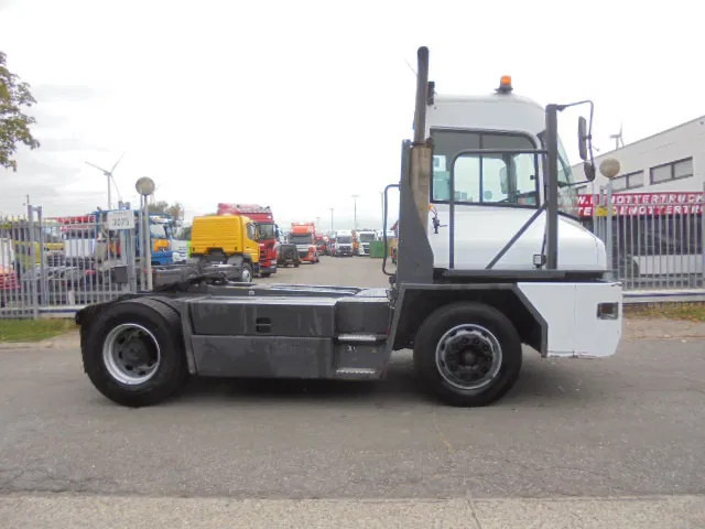 Kalmar TT616I TT616IC-9-L1A8 - Terminaltraktor: das Bild 4 Kalmar TT616I TT616IC-9-L1A8 - Terminaltraktor: das Bild 4