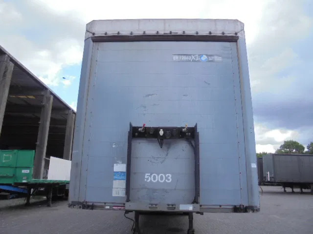 Kögel SNCC 24 - Planenauflieger: das Bild 2 Kögel SNCC 24 - Planenauflieger: das Bild 2