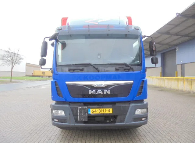 MAN TGM 12.250 NL TRUCK TUV 06-26 - Koffer LKW: das Bild 2 MAN TGM 12.250 NL TRUCK TUV 06-26 - Koffer LKW: das Bild 2