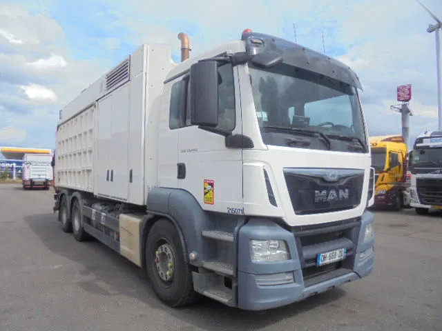 MAN TGS 33.440 ZAND ZUIGER - Saug-/ Spülfahrzeug: das Bild 3 MAN TGS 33.440 ZAND ZUIGER - Saug-/ Spülfahrzeug: das Bild 3