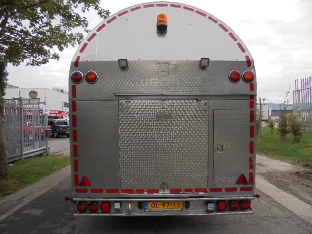 Magyar S43 EDD - Tankauflieger: das Bild 4 Magyar S43 EDD - Tankauflieger: das Bild 4