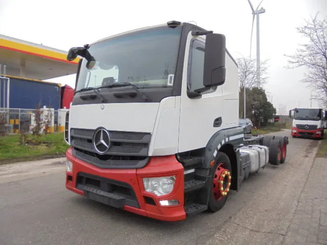 Mercedes-Benz Actros 2340 LL - Autotransporter LKW: das Bild 1 Mercedes-Benz Actros 2340 LL - Autotransporter LKW: das Bild 1