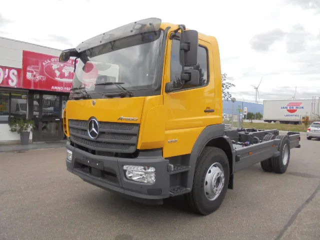Mercedes-Benz Atego 1518 NEW DEMO MET FABRIEKS GARANTIE - Fahrgestell LKW: das Bild 1 Mercedes-Benz Atego 1518 NEW DEMO MET FABRIEKS GARANTIE - Fahrgestell LKW: das Bild 1