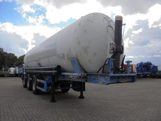 SPITZER BP SK 50 - Tankauflieger: das Bild 3 SPITZER BP SK 50 - Tankauflieger: das Bild 3