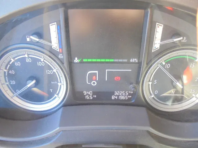 Sattelzugmaschine DAF XF 440 6X2 NL TRUCK: das Bild 12