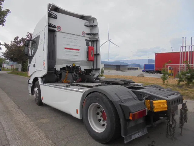 Iveco Stralis 500 + RETARDER MANUAL GEARBOX - Sattelzugmaschine: das Bild 5 Iveco Stralis 500 + RETARDER MANUAL GEARBOX - Sattelzugmaschine: das Bild 5
