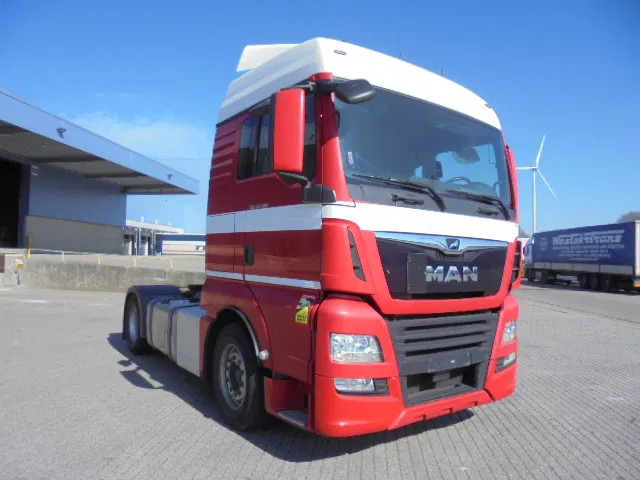 MAN TGX 18.500 500 XXL + RETARDER - Sattelzugmaschine: das Bild 3 MAN TGX 18.500 500 XXL + RETARDER - Sattelzugmaschine: das Bild 3