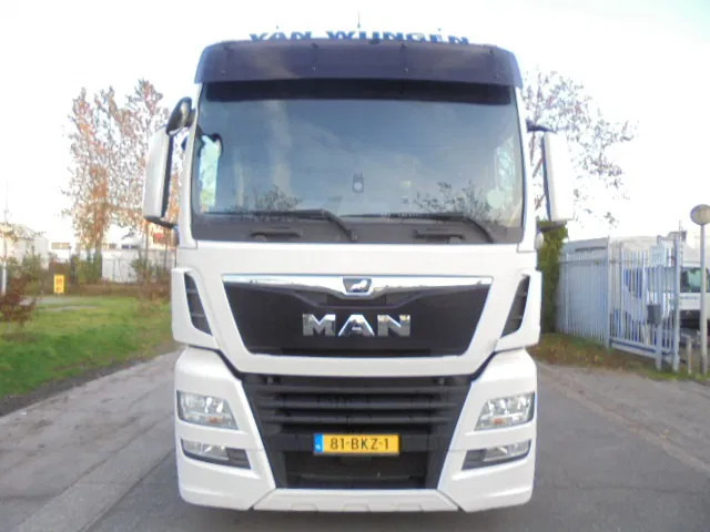MAN TGX 18.500 XXL SMART TACHO 16X IN STOCK - Sattelzugmaschine: das Bild 2 MAN TGX 18.500 XXL SMART TACHO 16X IN STOCK - Sattelzugmaschine: das Bild 2