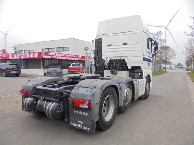 MAN TGX 26.500 XXL 6X2 SMART TACHO 20X IN STOCK - Sattelzugmaschine: das Bild 5 MAN TGX 26.500 XXL 6X2 SMART TACHO 20X IN STOCK - Sattelzugmaschine: das Bild 5
