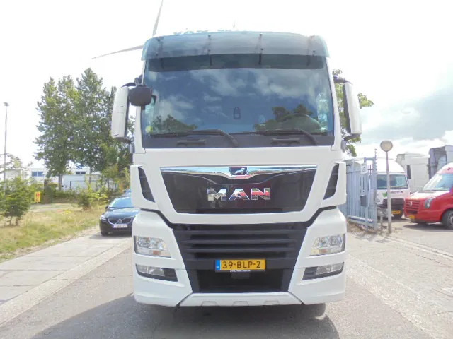 MAN TGX 26.500 XXL TUV APK 02-26 NL TRUCK 16X IN STOCK - Sattelzugmaschine: das Bild 2 MAN TGX 26.500 XXL TUV APK 02-26 NL TRUCK 16X IN STOCK - Sattelzugmaschine: das Bild 2