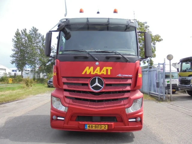 Mercedes-Benz Actros 1836 EUR6 - Sattelzugmaschine: das Bild 2 Mercedes-Benz Actros 1836 EUR6 - Sattelzugmaschine: das Bild 2