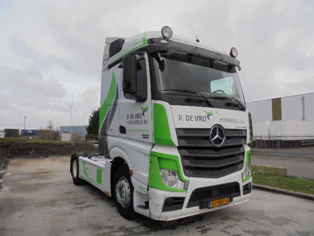 Mercedes-Benz Actros 1842 LS EUR6 - Sattelzugmaschine: das Bild 3 Mercedes-Benz Actros 1842 LS EUR6 - Sattelzugmaschine: das Bild 3