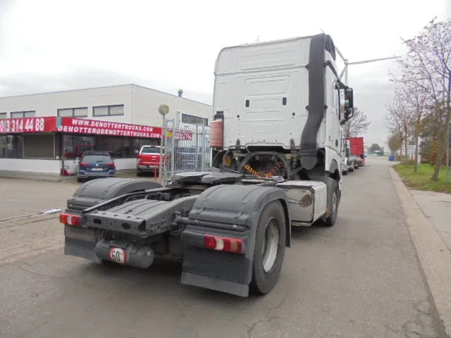 Mercedes-Benz Actros 1845 LS ADR - Sattelzugmaschine: das Bild 4 Mercedes-Benz Actros 1845 LS ADR - Sattelzugmaschine: das Bild 4