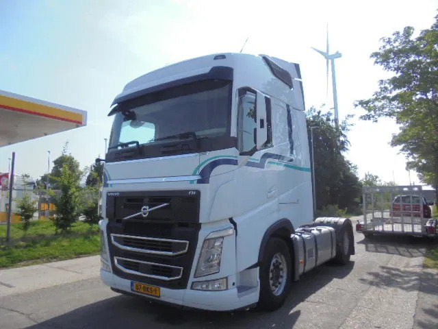 Volvo FH 420 NL TRUCK - Sattelzugmaschine: das Bild 1 Volvo FH 420 NL TRUCK - Sattelzugmaschine: das Bild 1