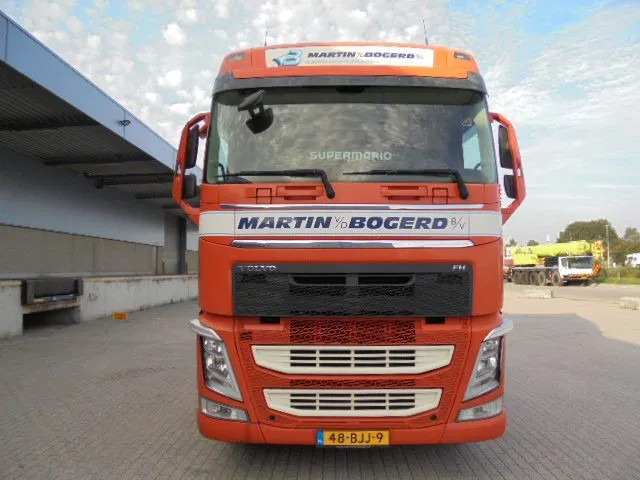Volvo FH 460 - Sattelzugmaschine: das Bild 2 Volvo FH 460 - Sattelzugmaschine: das Bild 2