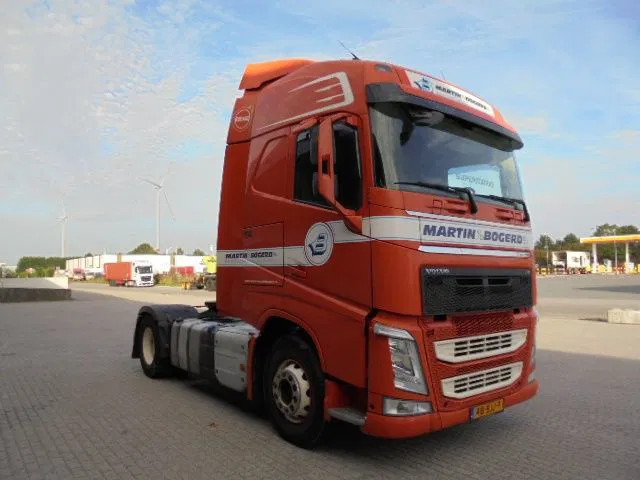 Volvo FH 460 - Sattelzugmaschine: das Bild 3 Volvo FH 460 - Sattelzugmaschine: das Bild 3