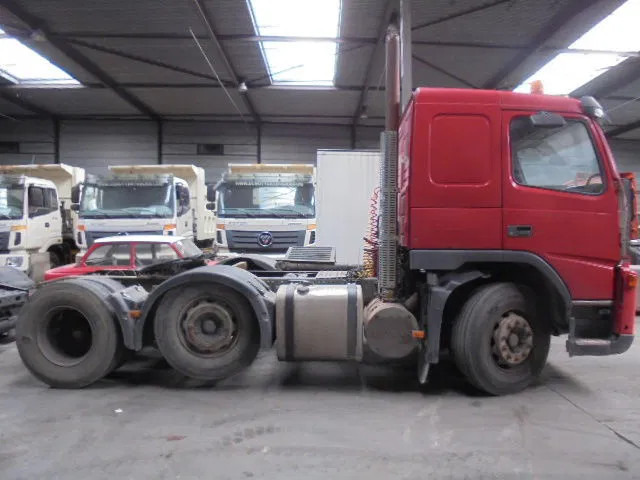 Volvo FM 380 ENGINE NOT OK ONLY PARTS NL TRUCK - Sattelzugmaschine: das Bild 4 Volvo FM 380 ENGINE NOT OK ONLY PARTS NL TRUCK - Sattelzugmaschine: das Bild 4