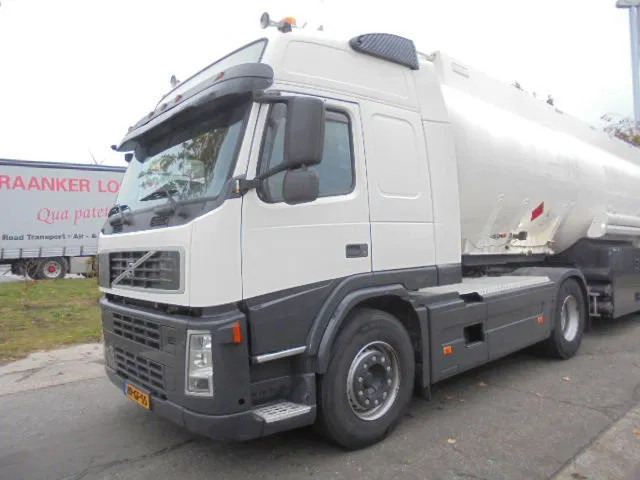 Volvo FM 400 GLOBETROTTER ADR NL TRUCK +TANK TRAILER - Sattelzugmaschine: das Bild 1 Volvo FM 400 GLOBETROTTER ADR NL TRUCK +TANK TRAILER - Sattelzugmaschine: das Bild 1