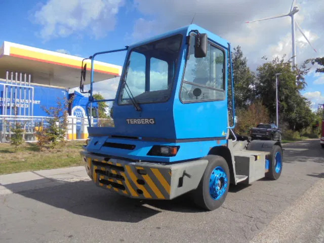 Terberg YT 182 NL KENTEKEN - Terminaltraktor: das Bild 1 Terberg YT 182 NL KENTEKEN - Terminaltraktor: das Bild 1