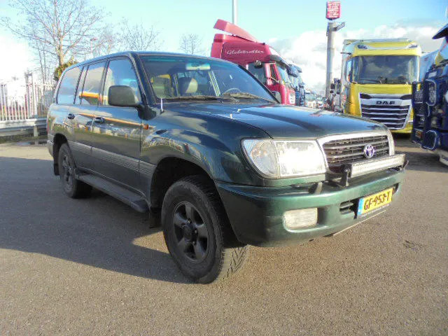 Toyota Land Cruiser - PKW: das Bild 3 Toyota Land Cruiser - PKW: das Bild 3