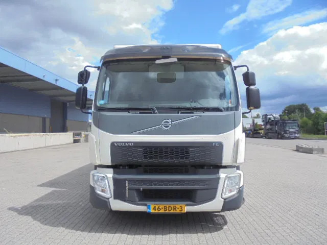 Volvo FE 260 NL TRUCK + APK 03-2025 - Koffer LKW: das Bild 2 Volvo FE 260 NL TRUCK + APK 03-2025 - Koffer LKW: das Bild 2