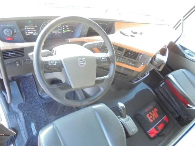 Pritsche LKW, Autokran Volvo FH FH 460 8X2 NL KENTEN: das Bild 20 Pritsche LKW, Autokran Volvo FH FH 460 8X2 NL KENTEN: das Bild 20