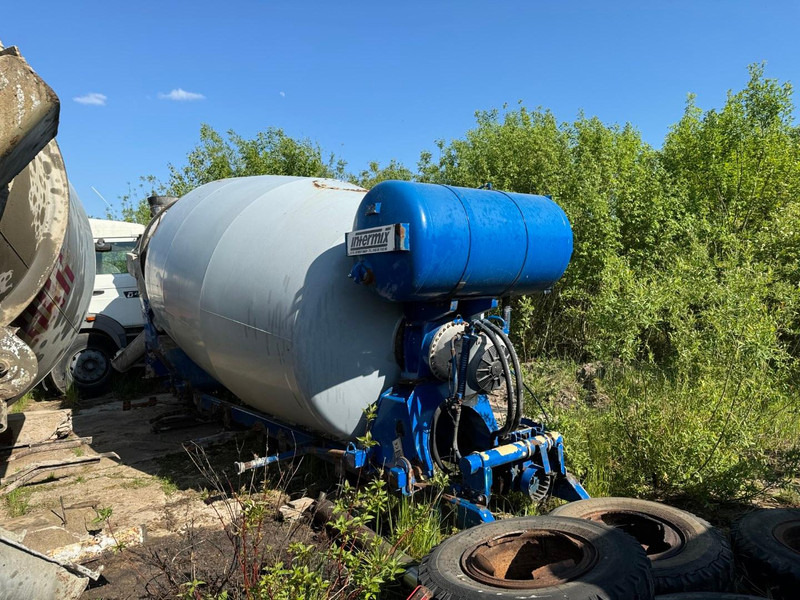 Mercedes-Benz Actros, MAN. 10 x pieces mixer. 9-10 m3 - Fahrmischer: das Bild 3 Mercedes-Benz Actros, MAN. 10 x pieces mixer. 9-10 m3 - Fahrmischer: das Bild 3