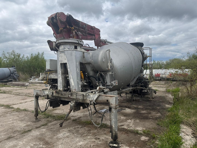Mercedes-Benz Actros. Putzmeister 24 m + 6 mixer drum - Fahrmischer: das Bild 2 Mercedes-Benz Actros. Putzmeister 24 m + 6 mixer drum - Fahrmischer: das Bild 2