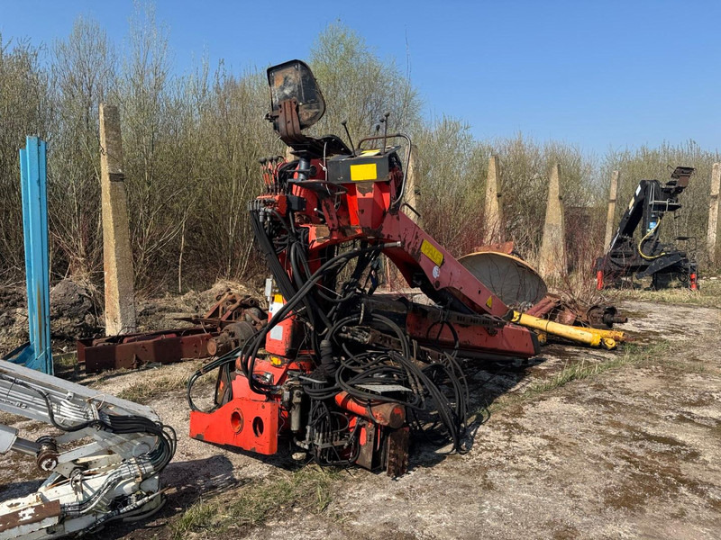 Palfinger PK16000L 2 hydraulic outrigers - Ladekran für LKW: das Bild 2 Palfinger PK16000L 2 hydraulic outrigers - Ladekran für LKW: das Bild 2