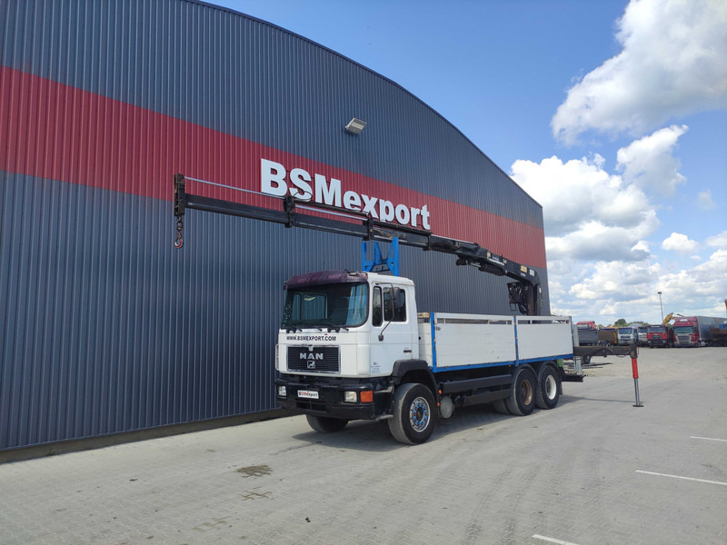 Palfinger PK17000 ELB loader crane - Ladekran für LKW: das Bild 2 Palfinger PK17000 ELB loader crane - Ladekran für LKW: das Bild 2