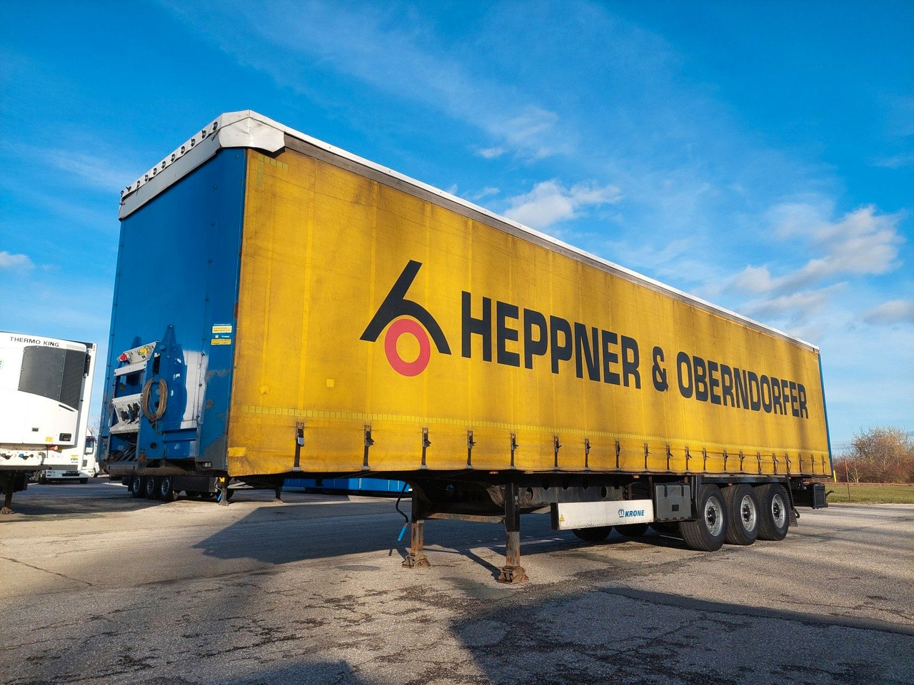 Krone SD Standard Coil Mulde lenkbare Hinterachse - Planenauflieger: das Bild 1 Krone SD Standard Coil Mulde lenkbare Hinterachse - Planenauflieger: das Bild 1