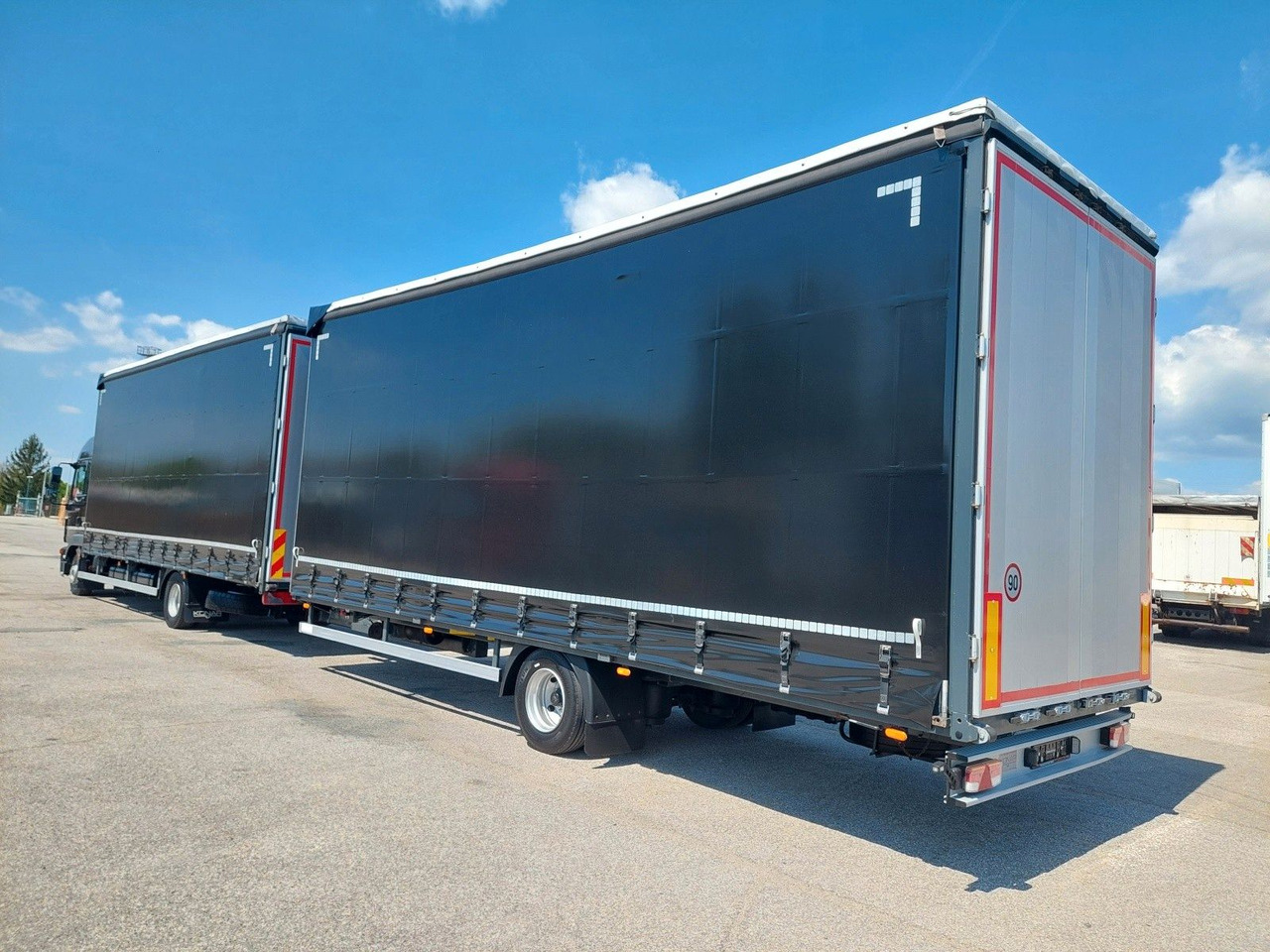 MAN TGL 12.250 BL 4x2 + Anhänger KONAR 38 Paletten - Plane LKW: das Bild 3 MAN TGL 12.250 BL 4x2 + Anhänger KONAR 38 Paletten - Plane LKW: das Bild 3