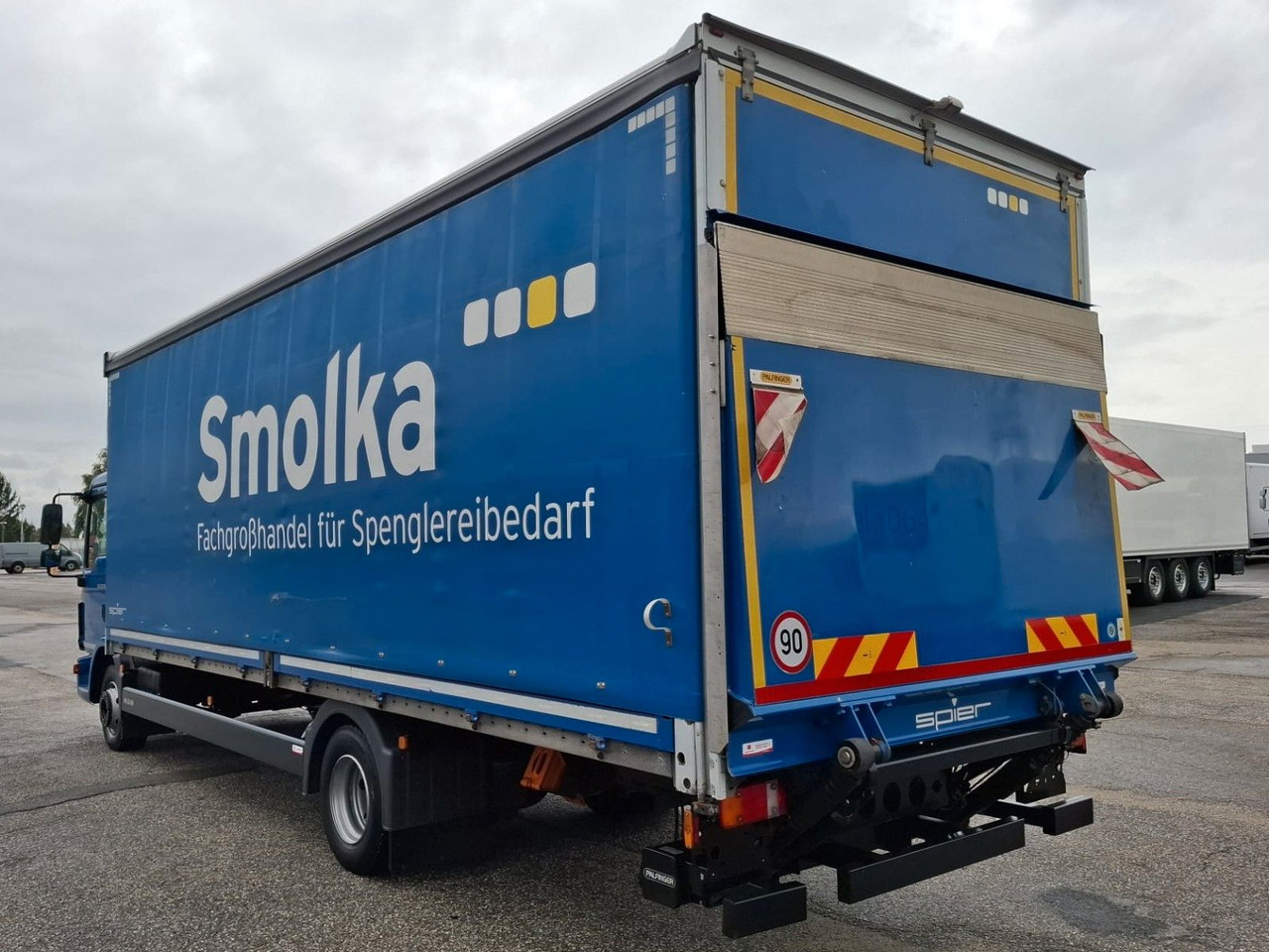 MAN TGL 12.250 BL 4x2 - Plane LKW: das Bild 3 MAN TGL 12.250 BL 4x2 - Plane LKW: das Bild 3