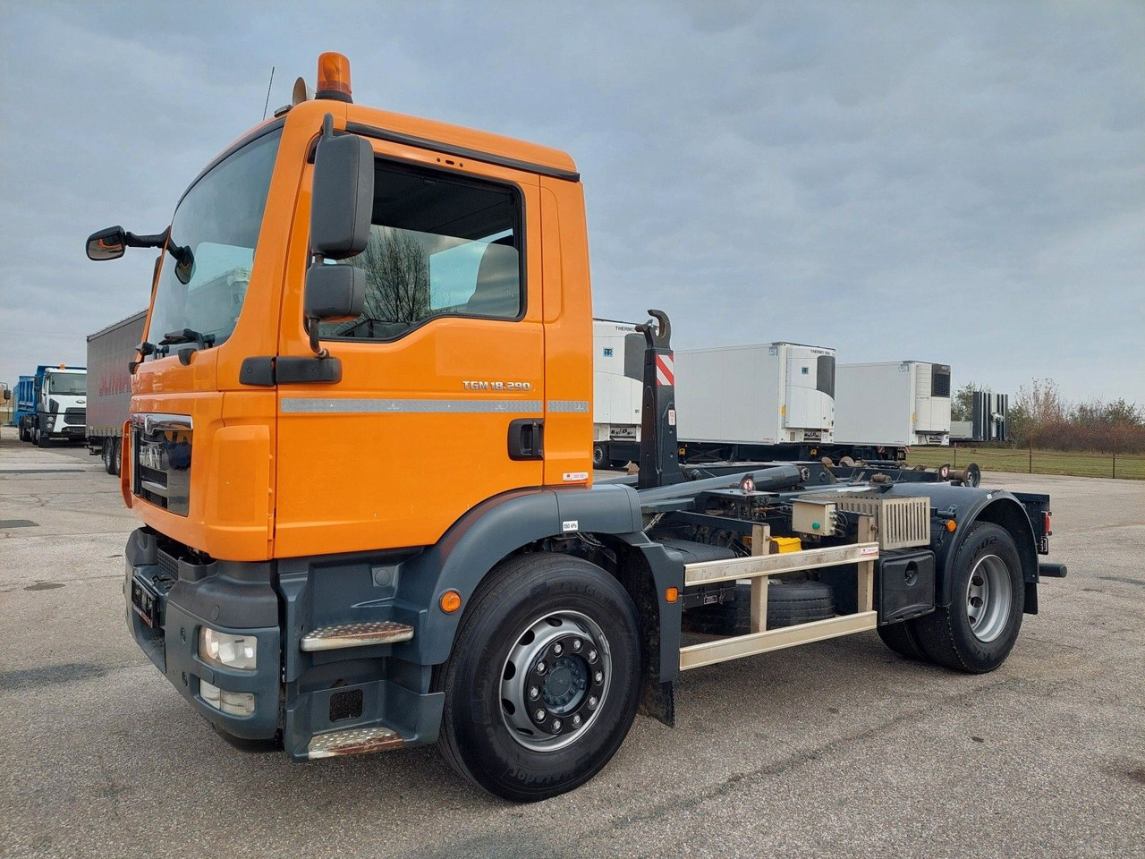 MAN TGM 18.290 4X2 BB - Abrollkipper: das Bild 5 MAN TGM 18.290 4X2 BB - Abrollkipper: das Bild 5