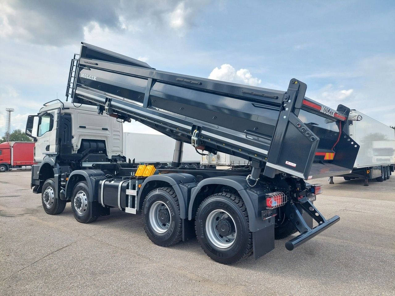 MAN TGS 41.520 8X6 BB CH - Kipper: das Bild 3 MAN TGS 41.520 8X6 BB CH - Kipper: das Bild 3
