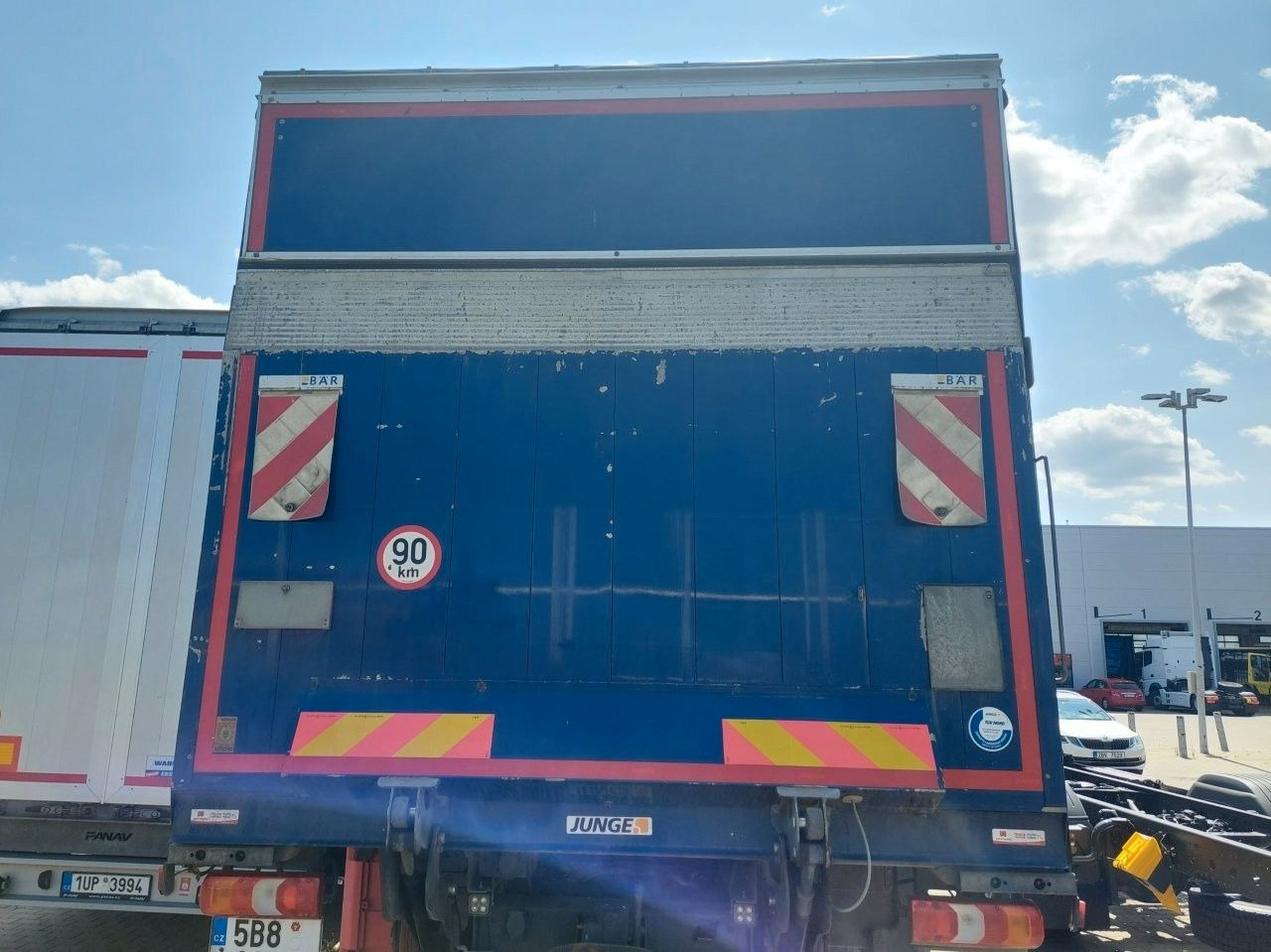 Mercedes-Benz Atego 1224L 4x2 LBW UNFALL!!! - Plane LKW: das Bild 4 Mercedes-Benz Atego 1224L 4x2 LBW UNFALL!!! - Plane LKW: das Bild 4