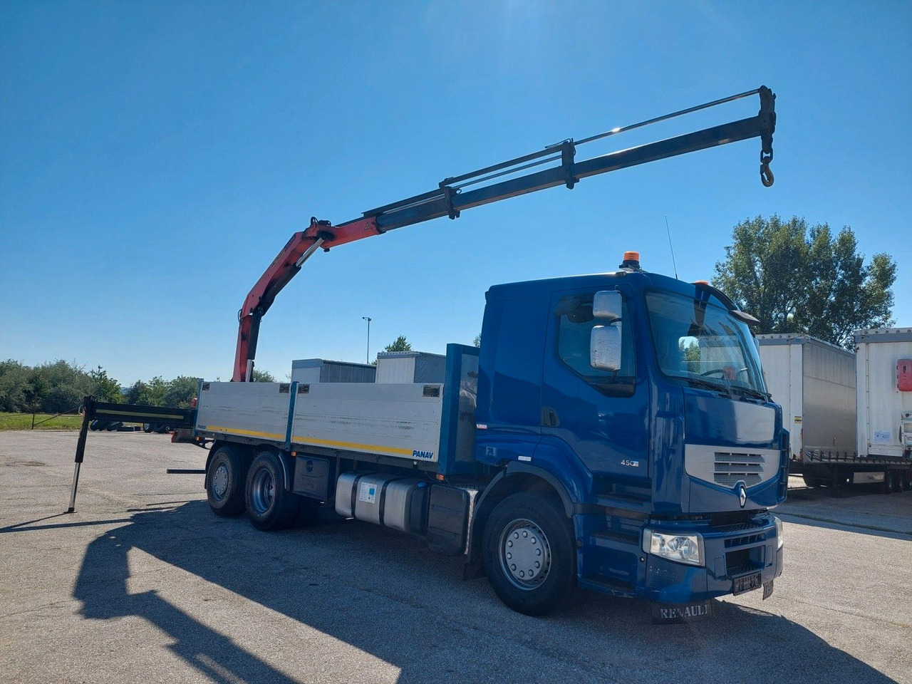 Renault Premium DXI R450.26 HR Palfinger PK 15.500 - Pritsche LKW, Autokran: das Bild 2 Renault Premium DXI R450.26 HR Palfinger PK 15.500 - Pritsche LKW, Autokran: das Bild 2
