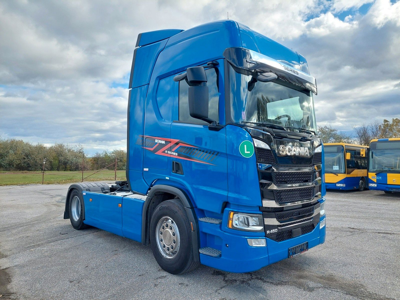 Scania R450 A4X2NB Luft/Luft Hydraulik - Sattelzugmaschine: das Bild 2 Scania R450 A4X2NB Luft/Luft Hydraulik - Sattelzugmaschine: das Bild 2