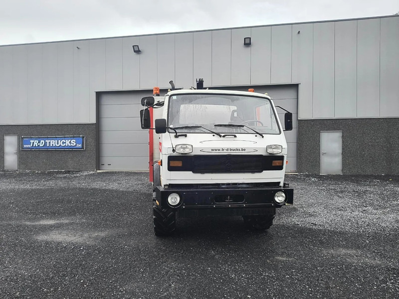MAN 8.136 4X4 - QUARRY TRUCK - CRANE PM - ONLY 82730 KM - Autokran: das Bild 2 MAN 8.136 4X4 - QUARRY TRUCK - CRANE PM - ONLY 82730 KM - Autokran: das Bild 2