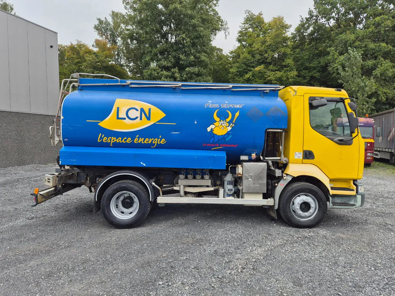 Renault Midlum 220 10500L FUEL / CARBURANT - 4 COMP/A LAMES - Tankwagen: das Bild 4 Renault Midlum 220 10500L FUEL / CARBURANT - 4 COMP/A LAMES - Tankwagen: das Bild 4