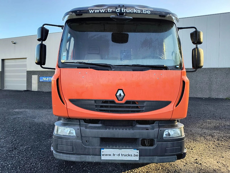 Renault Midlum 300 DXI 13500L CARBURANT / FUEL - 4 COMP - Tankwagen: das Bild 2 Renault Midlum 300 DXI 13500L CARBURANT / FUEL - 4 COMP - Tankwagen: das Bild 2